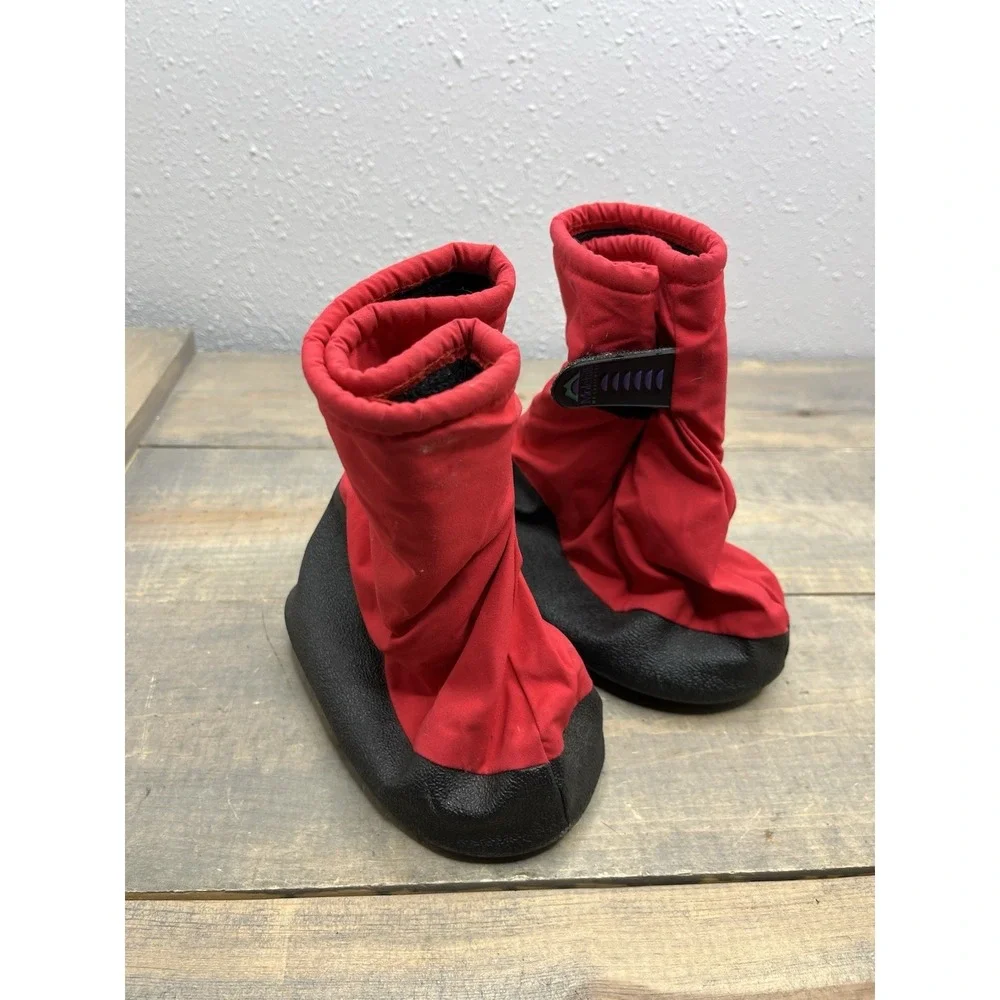 Toddler snow winter booties Molehill Insulated covers red